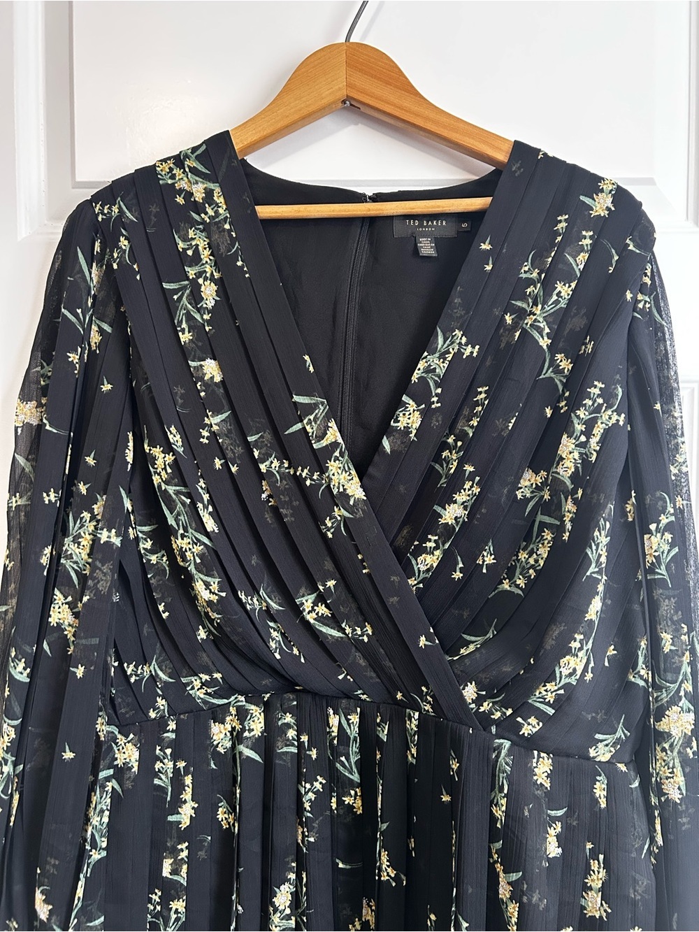 Ted Baker Papyrus Black Floral Long-Sleeve Pleated Dress - Picture 6 of 9